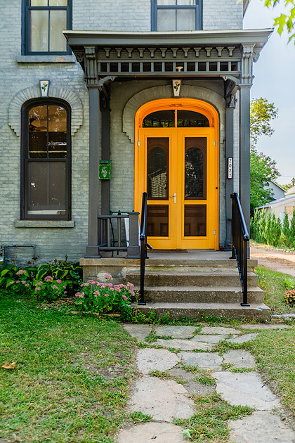 Ann Ilagan Photography | 2027 Lincoln Ave - Exterior